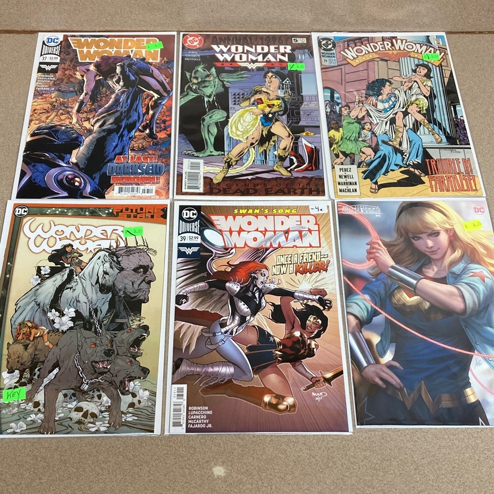 Wonder Woman Comic Book Collection